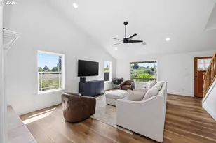 74 Sunday Dr, Creswell, OR 97426 - Photo 4
