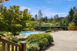 17071 SW Mt Hood Dr, Beaverton, OR 97007 - Photo 24