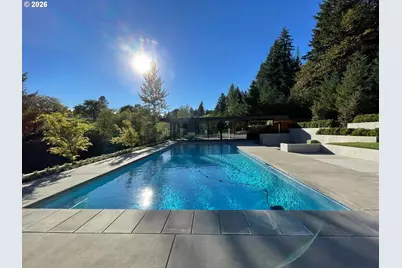 17071 SW Mount Hood Dr, Beaverton, OR 97007 - Photo 6
