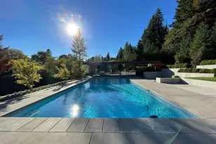 17071 SW Mt Hood Dr, Beaverton, OR 97007 - Photo 6