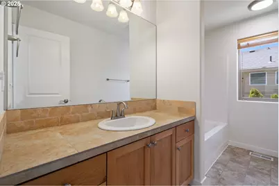 13562 SW Macbeth Dr, Portland, OR 97224 - Photo 28