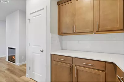 350 E Wilson St, Carlton, OR 97111 - Photo 16
