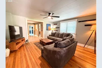 2212 Cedar St, La Grande, OR 97850 - Photo 4