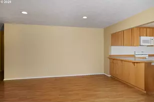 624 Staats Ave, Maupin, OR 97037 - Photo 6