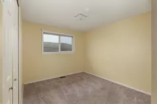 624 Staats Ave, Maupin, OR 97037 - Photo 10