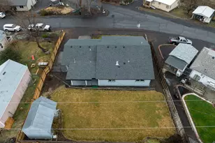 624 Staats Ave, Maupin, OR 97037 - Photo 24