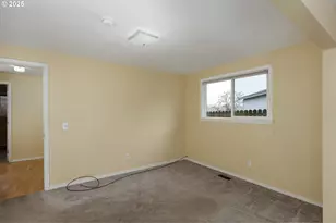 624 Staats Ave, Maupin, OR 97037 - Photo 12