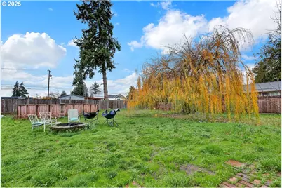 154 37th St, Springfield, OR 97478 - Photo 30