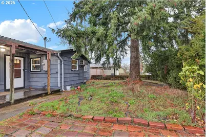 154 37th St, Springfield, OR 97478 - Photo 4