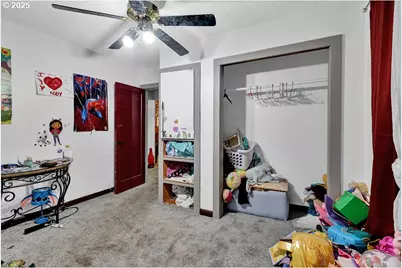 154 37th St, Springfield, OR 97478 - Photo 24