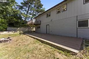 2230 Oak St, North Bend, OR 97459 - Photo 38