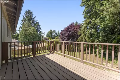 2230 Oak St, North Bend, OR 97459 - Photo 8