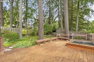 1839 SW Collins Ct, Portland, OR 97219 - Photo 32