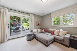 2550 Dellwood Dr, Lake Oswego, OR 97034 - Photo 32