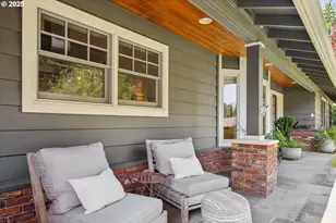 2550 Dellwood Dr, Lake Oswego, OR 97034 - Photo 4