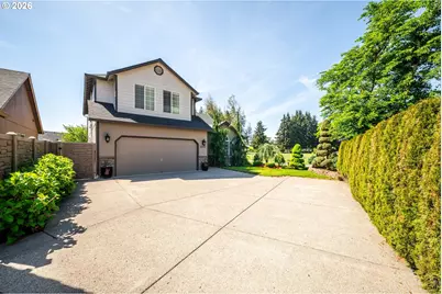 9220 NE 159th Ave, Vancouver, WA 98682 - Photo 2
