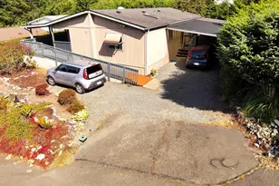 98041 Hallway Rd, Brookings, OR 97415 - Photo 4