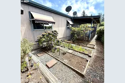 98041 Hallway Rd #37, Brookings, OR 97415 - Photo 24