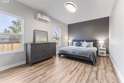 8767 N Peninsular Ave, Portland, OR 97217 - Photo 10