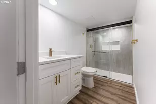 8767 N Peninsular Ave, Portland, OR 97217 - Photo 28