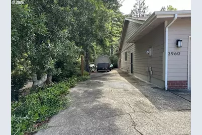 3960 Munsel Creek Dr, Florence, OR 97439 - Photo 38