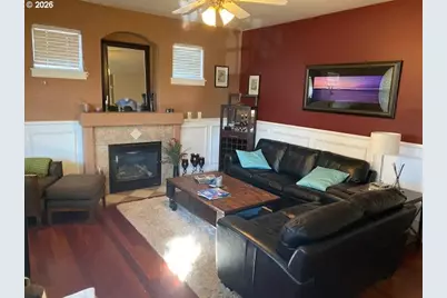 1739 NE Dekum St, Portland, OR 97211 - Photo 2