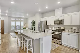 11309 SW Mont Blanc St, Wilsonville, OR 97070 - Photo 10