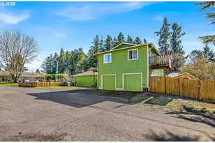 2454 NW 4th Ave, Hillsboro, OR 97124 - Photo 4