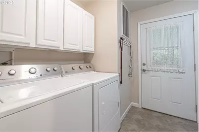 1199 N Terry St #169, Eugene, OR 97402 - Photo 18