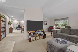 1199 N Terry St, Eugene, OR 97402 - Photo 14