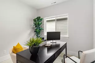 18324 SW Weeks Way, Beaverton, OR 97003 - Photo 30