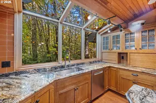 6894 Prospect Ridge Rd S, Salem, OR 97306 - Photo 10