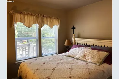 83235 Clear Lake Rd, Florence, OR 97439 - Photo 32