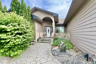 994 E Hurlburt Ave, Hermiston, OR 97838 - Photo 2