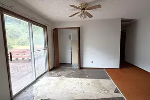 10082 Lone Pine Ln, Myrtle Point, OR 97458 - Photo 18