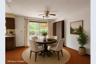 10082 Lone Pine Ln, Myrtle Point, OR 97458 - Photo 16