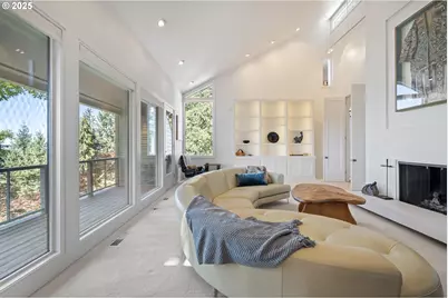 2683 Cresta De Ruta St, Eugene, OR 97403 - Photo 8