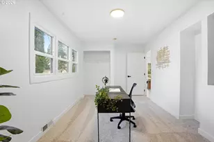 14123 SE Upper Aldercrest Dr, Milwaukie, OR 97267 - Photo 16