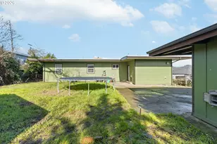 1993 Linnell Ave, Roseburg, OR 97471 - Photo 30