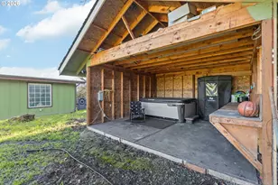 1993 Linnell Ave, Roseburg, OR 97471 - Photo 28
