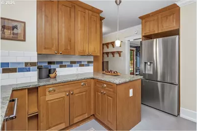 1833 NE 48th Ave, Portland, OR 97213 - Photo 12