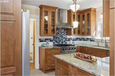 1833 NE 48th Ave, Portland, OR 97213 - Photo 14