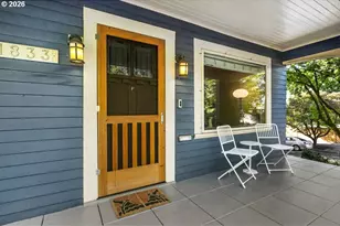 1833 NE 48th Ave, Portland, OR 97213 - Photo 2