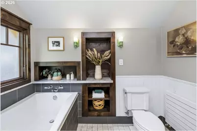 1833 NE 48th Ave, Portland, OR 97213 - Photo 26