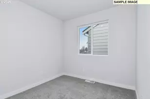 1392 Owl Ave, Woodburn, OR 97071 - Photo 12