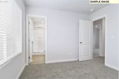 1392 Owl Ave, Woodburn, OR 97071 - Photo 10