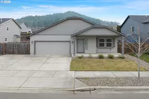 1981 S 59th St, Springfield, OR 97478 - Photo 2