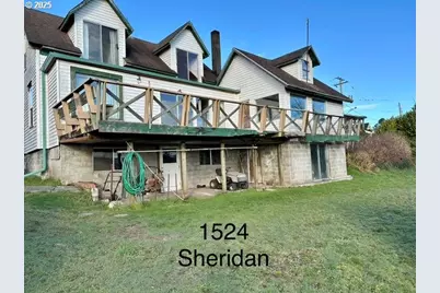 1524 Sheridan Ave, North Bend, OR 97459 - Photo 1