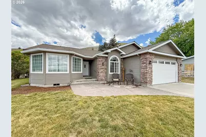 137 Foothill Dr, Baker City, OR 97814 - Photo 4