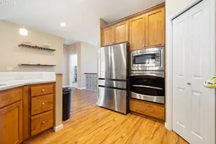 14345 SE Vista Heights St, Happy Valley, OR 97086 - Photo 6